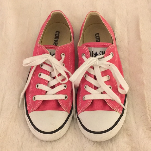hot pink converse womens